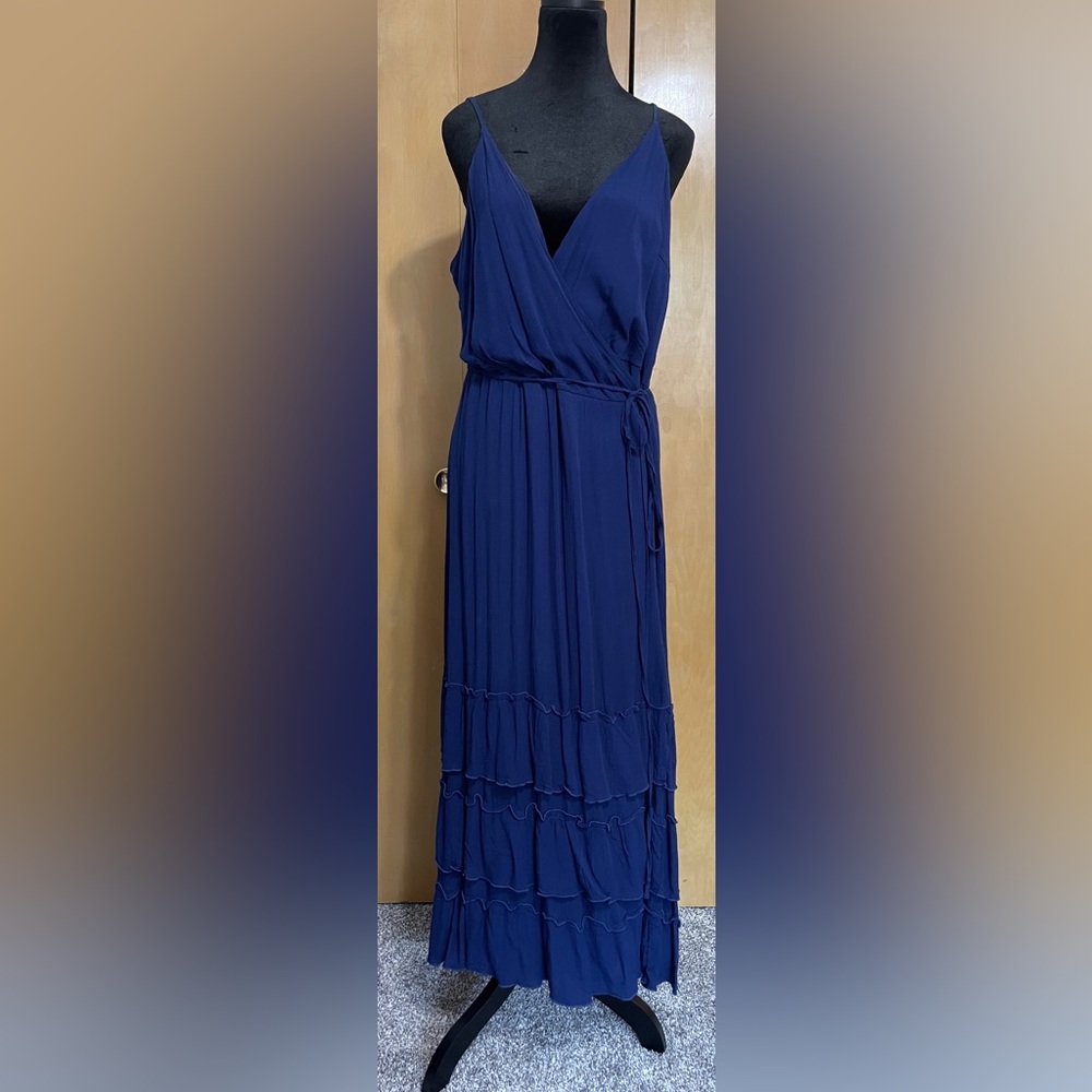 Express - Women’s Large - Skinny Strap/ Wrap/ Maxi Dress